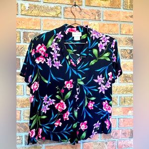 Jaclyn Smith Floral Shirt